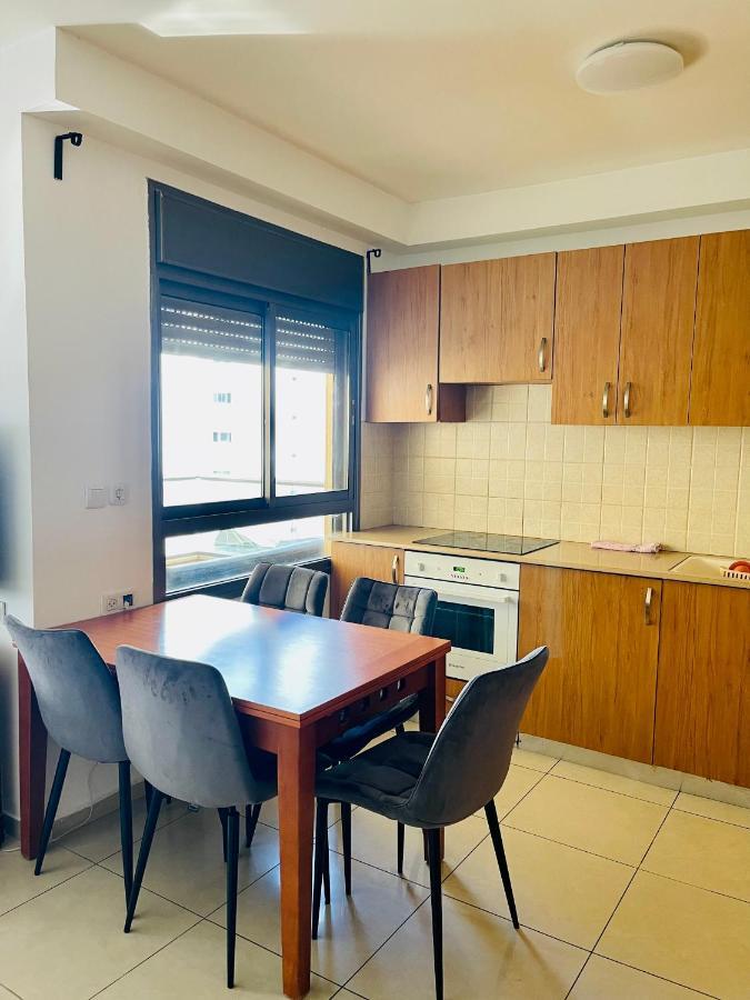 King David Apartment Нетания Екстериор снимка