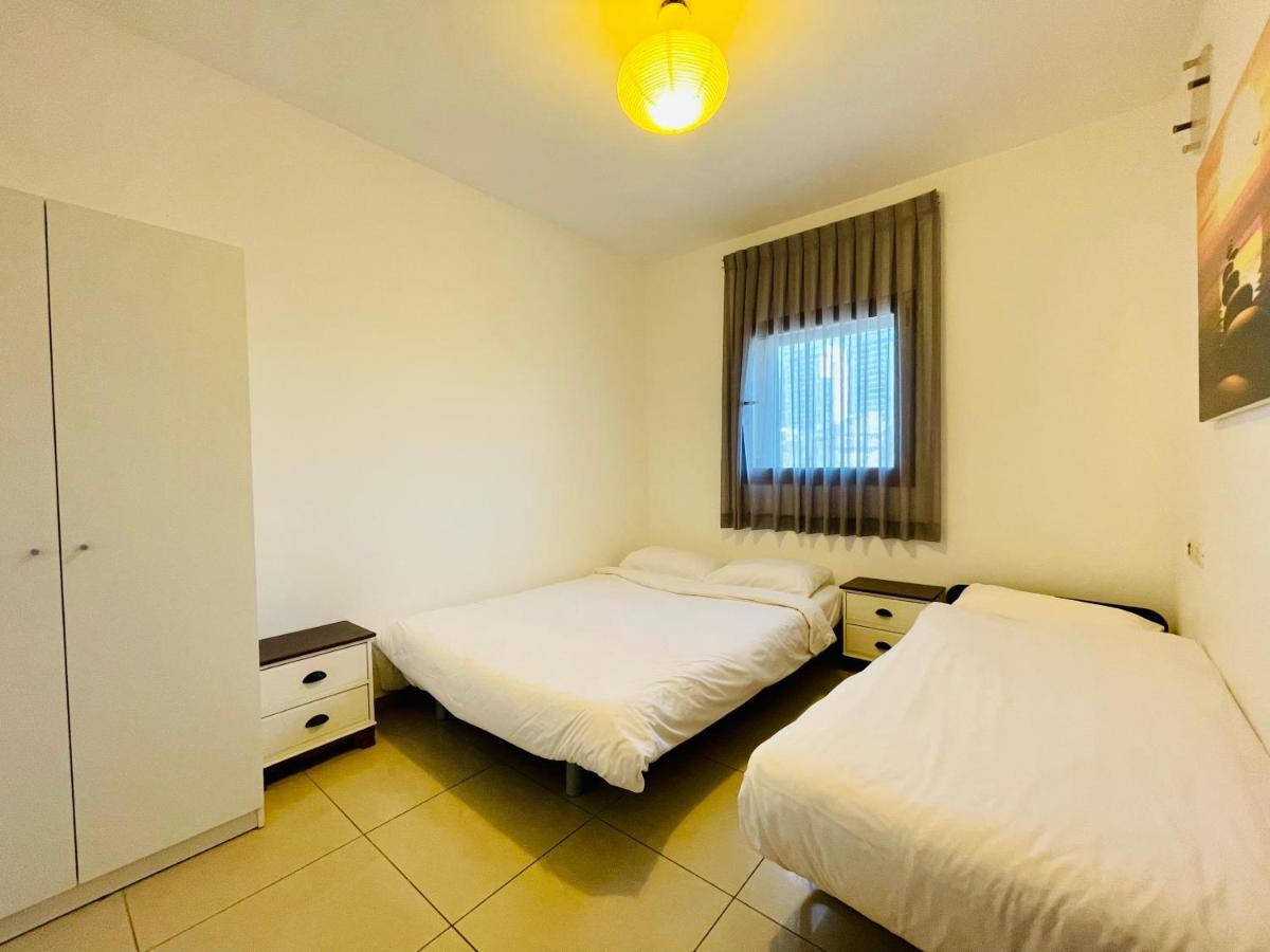 King David Apartment Нетания Екстериор снимка